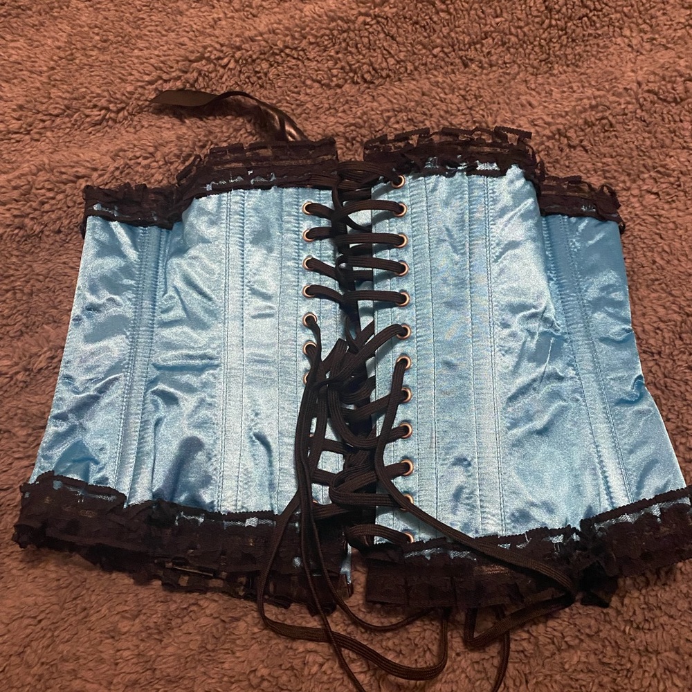 Size 32 light blue corset